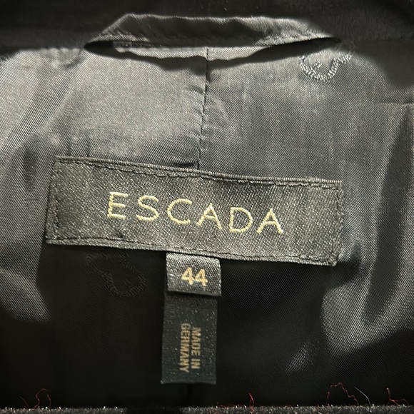 Escada black tuxedo jacket w rhinestone button and silk lapel. Size 44/large - Picture 2 of 9